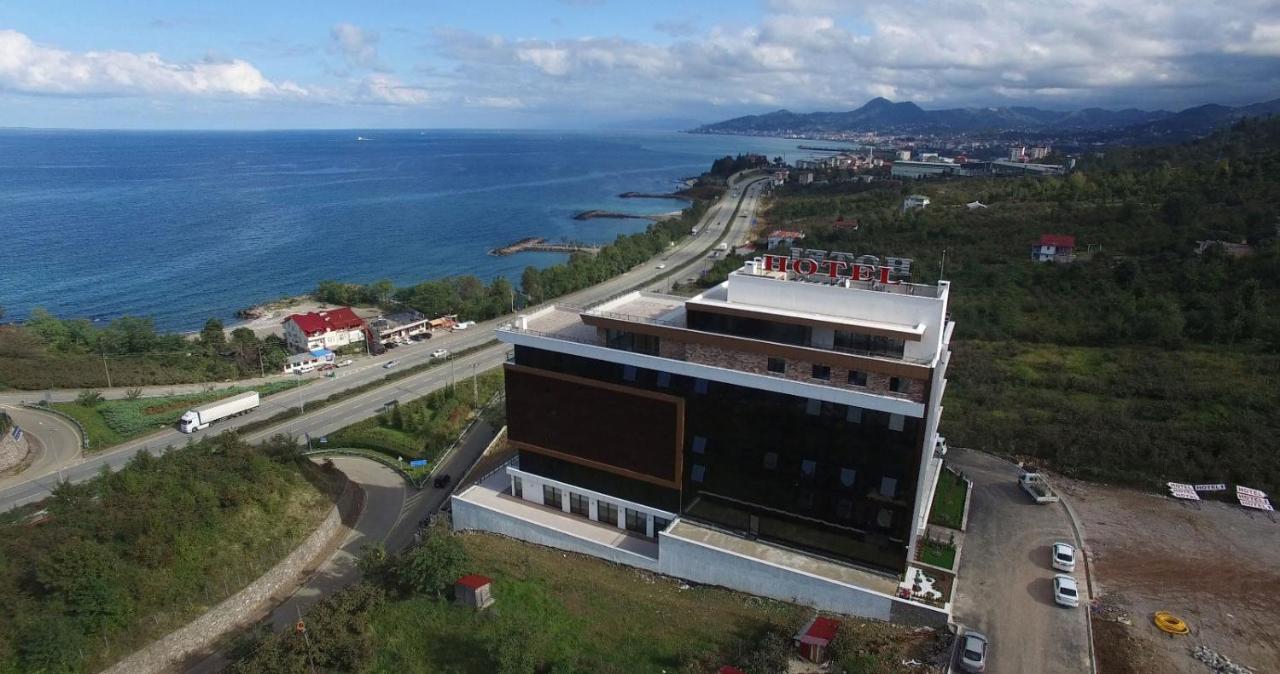 Ramada By Wyndham Giresun Piraziz Hotell Eksteriør bilde