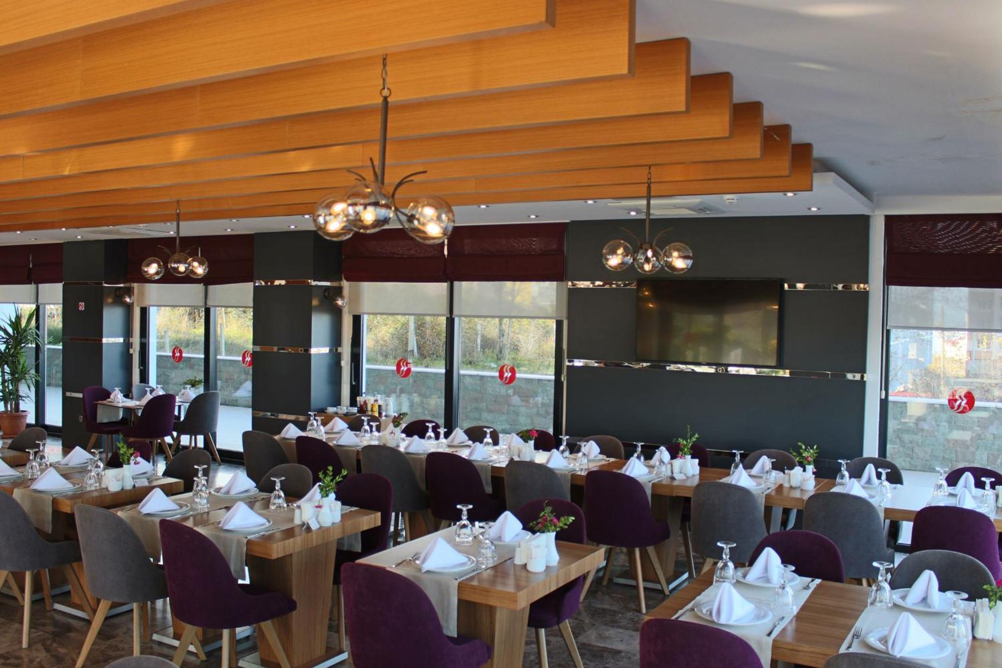 Ramada By Wyndham Giresun Piraziz Hotell Eksteriør bilde